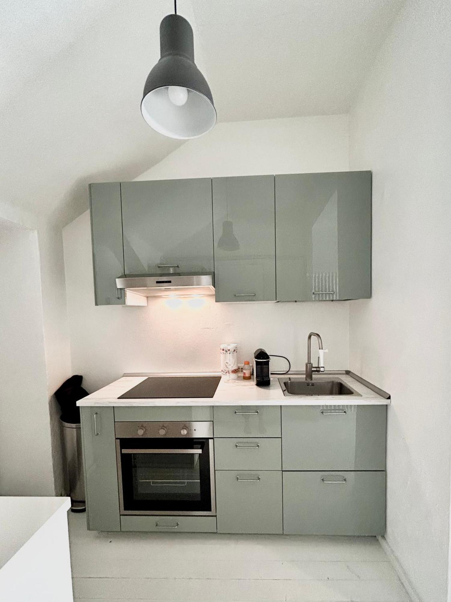 Appartement Design E Comfort, Metro 8min A Piedi, Air Conditioning, Wifi Milan